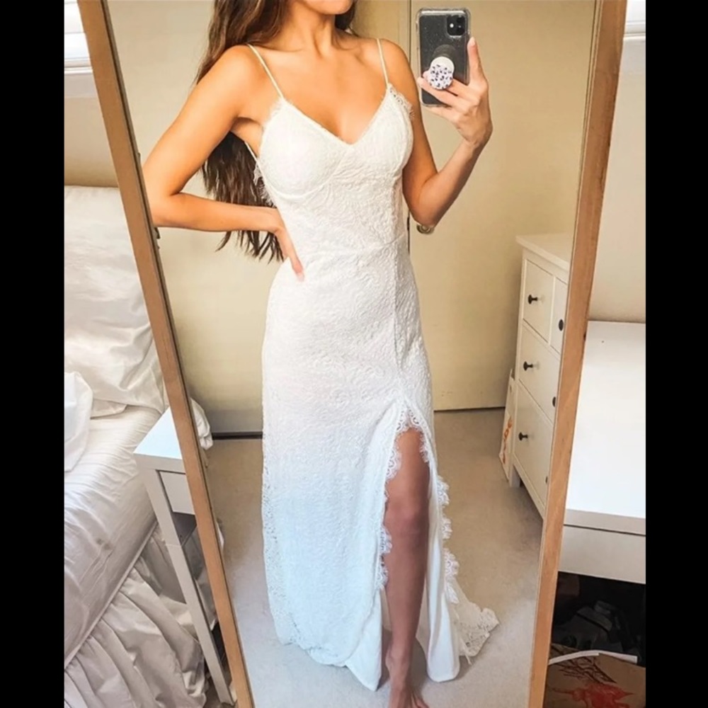 White lace wedding dress